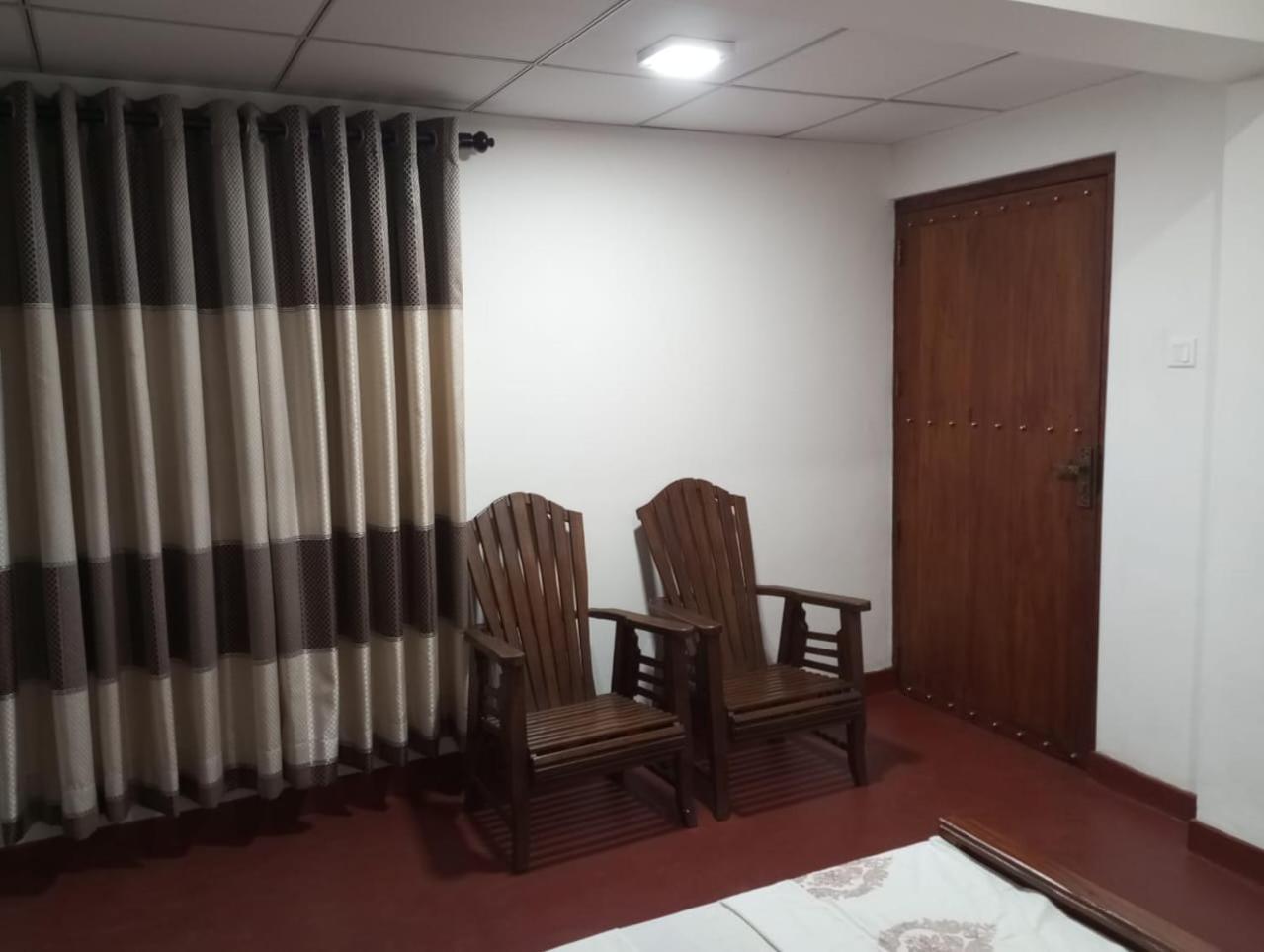 Relax Home Rambukkana Экстерьер фото
